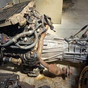 TOYOTA Land Cruiser 200 Series Pick-Up 4×4 Manual Gearbox (1VD)
